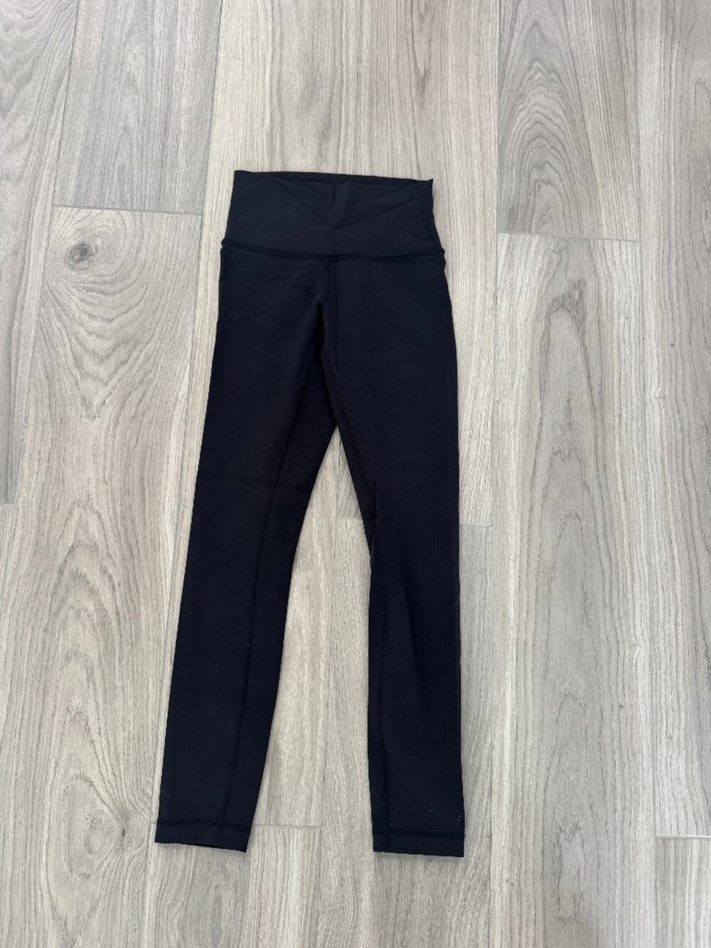 Black Lululemon Wunder Under Leggings